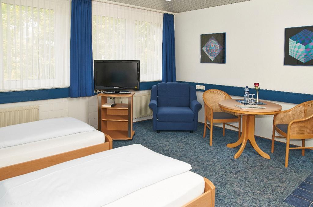 Hotel Bonamari Salzgitter-Bad Room photo